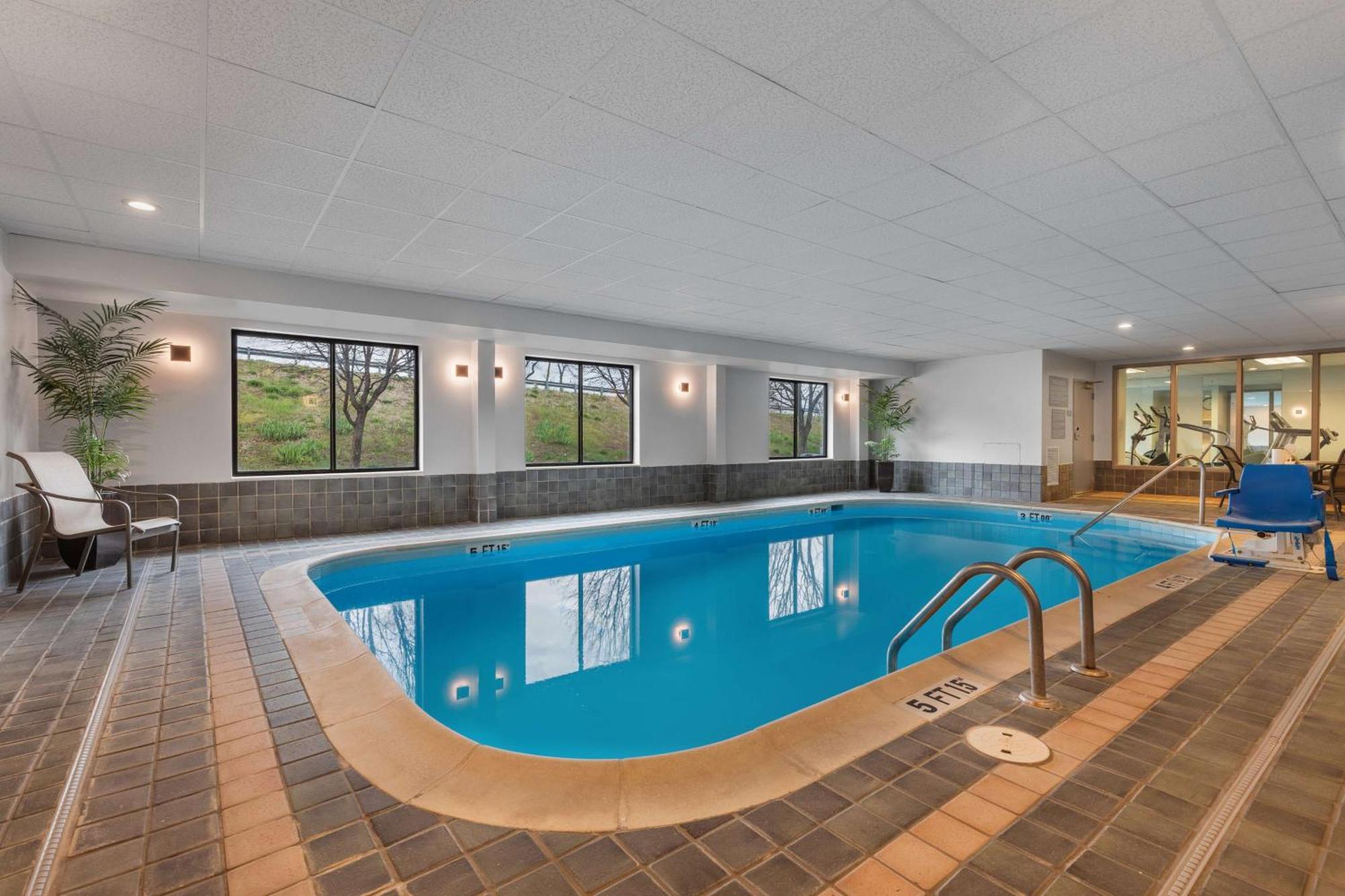 Spark By Hilton Winchester Εξωτερικό φωτογραφία